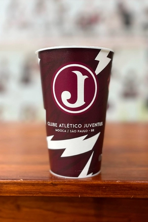 COPO TORCEDOR JUVENTUS GRENÁ E BRANCO