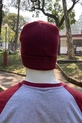 GORRO JUVENTUS ESCRITO GRENÁ E BRANCO